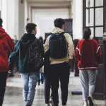 Ministerul Educației și Cercetării a pus în dezbatere programele școlare pentru liceu